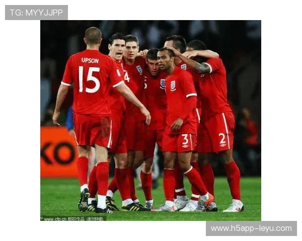 从防守工兵到战术核心!解析帕瓦尔的攻守平衡与世界杯高光时刻 从防守工兵到战术核心!解析帕瓦尔的攻守平衡与世界杯高光时刻